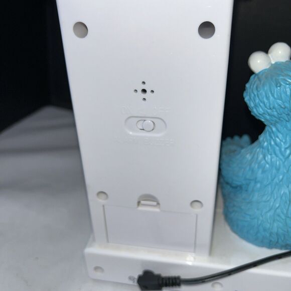 2015 Sesame Street Elmo Cookie Monster Toddler Kid Stop Light Alarm Clock - Picture 5 of 6